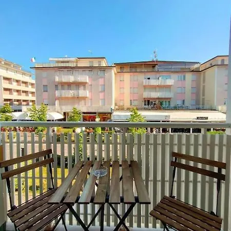 Viale Di Life 比比翁